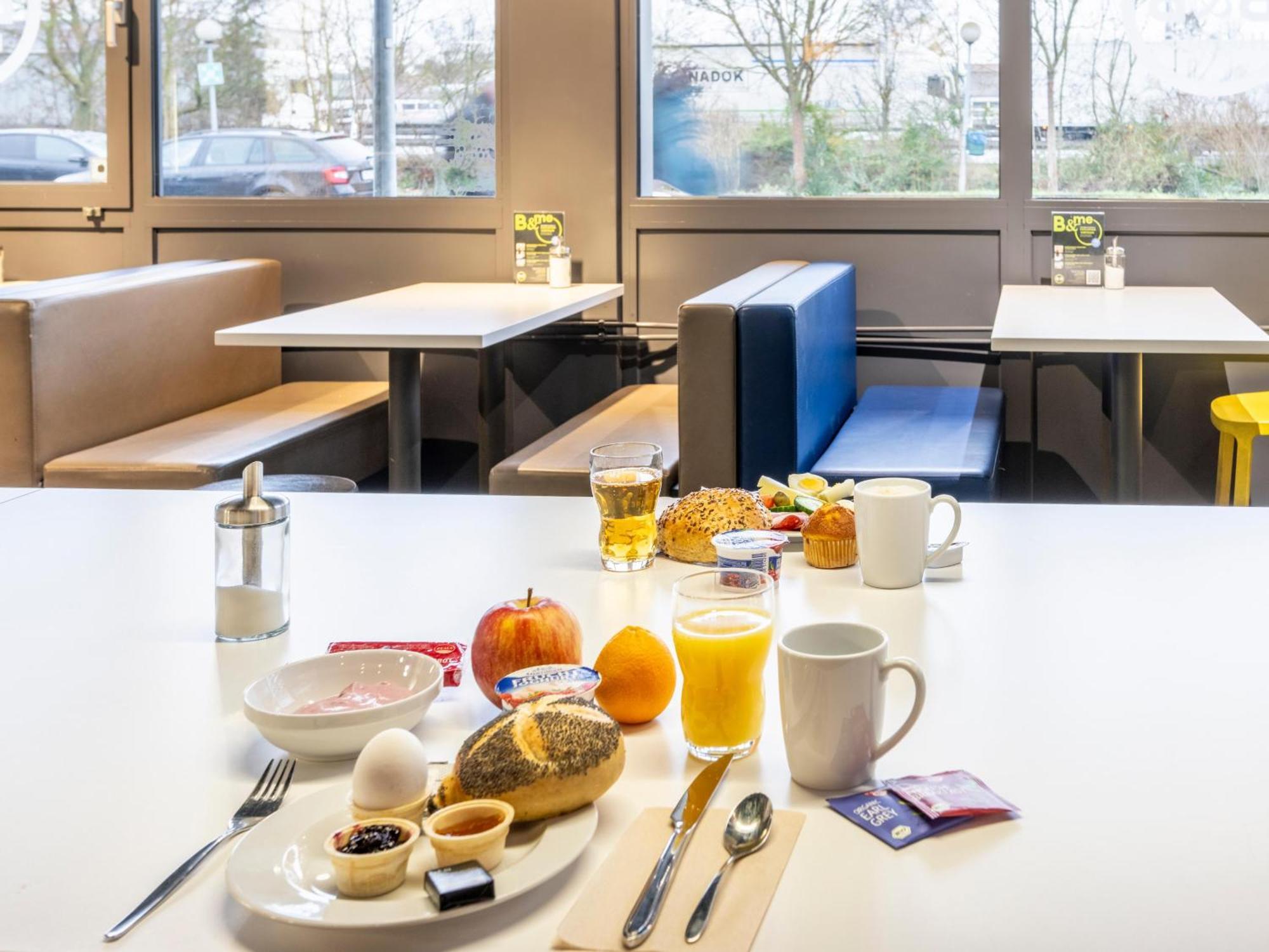 ibis budget Saarbruecken Ost Buitenkant foto