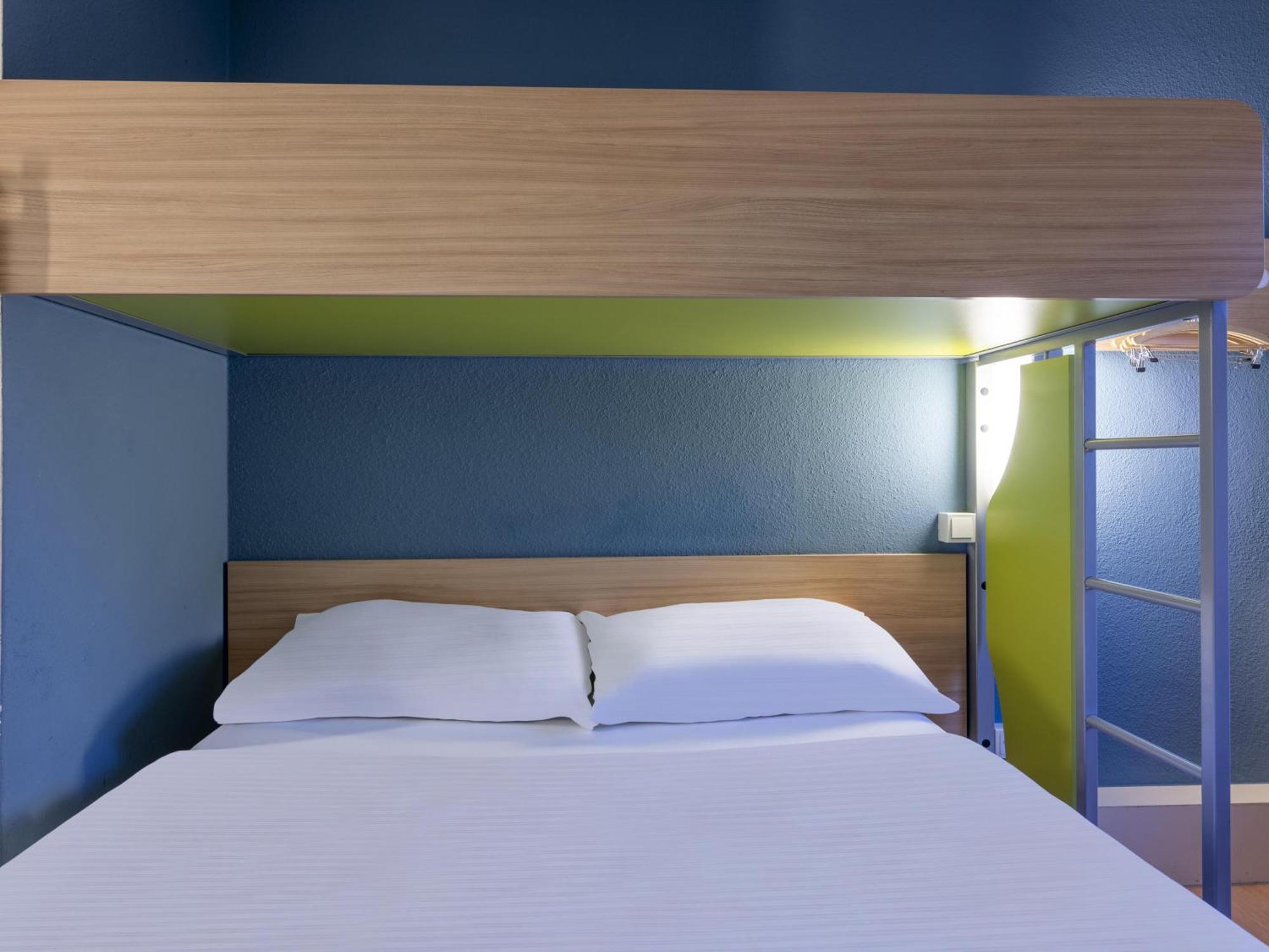 ibis budget Saarbruecken Ost Buitenkant foto