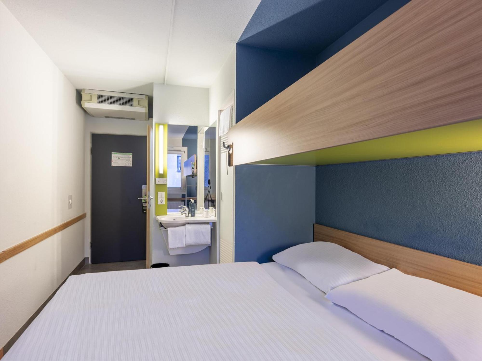 ibis budget Saarbruecken Ost Buitenkant foto